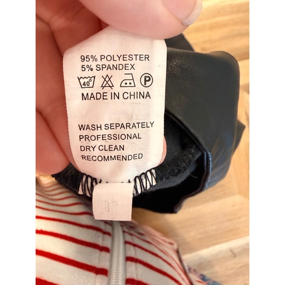 Y2K Black Faux Leather Ruffle Skirt Mini Flirty Flounce Skater Skirt Moto Grunge - Picture 5 of 5